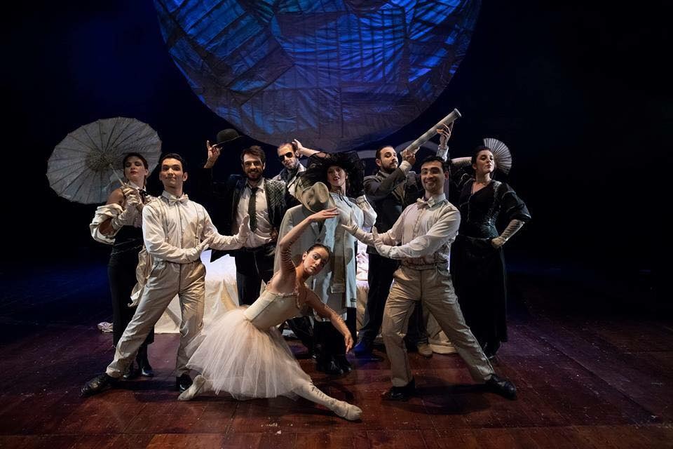 Venerdì al Teatro Garibaldi di Modica “Luna pazza”