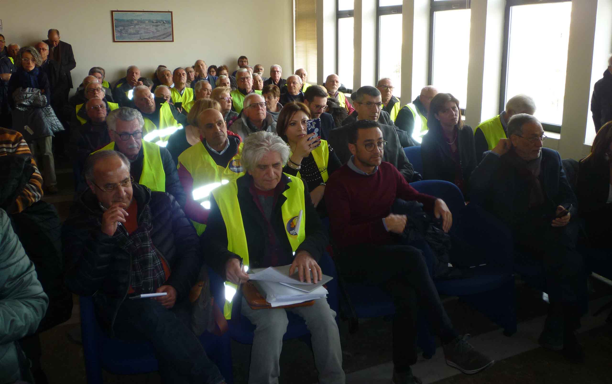 L’incontro tra gli azionisti Bapr e il sottosegretario Villarosa regala ottimismo. “Fra un mese soluzioni valide per i risparmiatori”