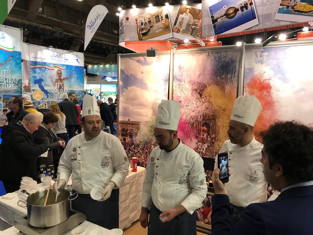 Scicli alle Fiere del Turismo di Zurigo e Bruxelles. Insieme agli altri Comuni del Val di Noto