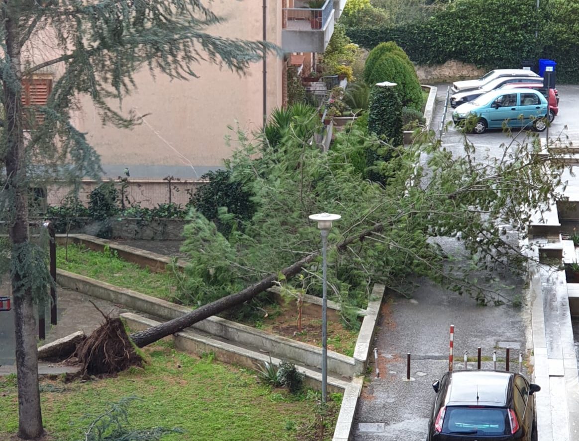 Il maltempo flagella la provincia di Ragusa. E ancora allerta