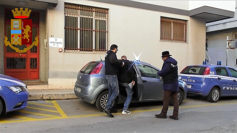 Falsa identità, arrestato a Modica un albanese