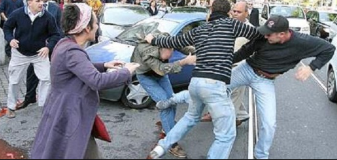 Rissa in pieno centro a Vittoria: la Polizia denuncia 12 persone