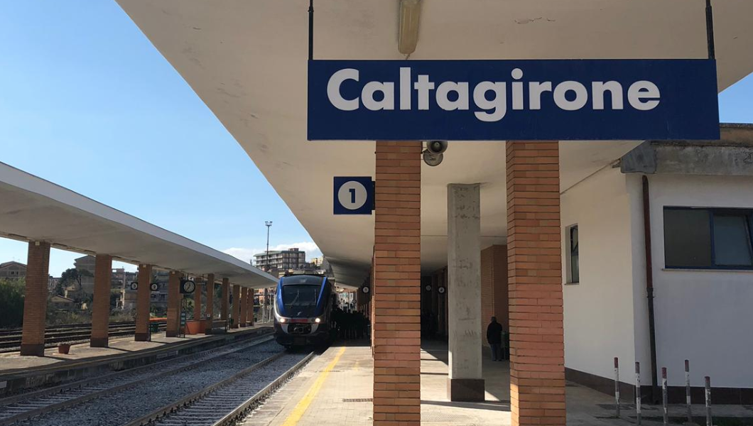 Treno da Caltagirone a Catania, riaperta da Trenitalia la tratta