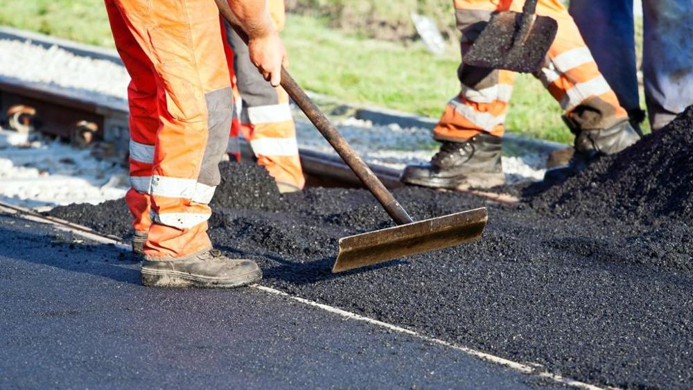 A Ragusa si asfaltano alcuni tratti di strada