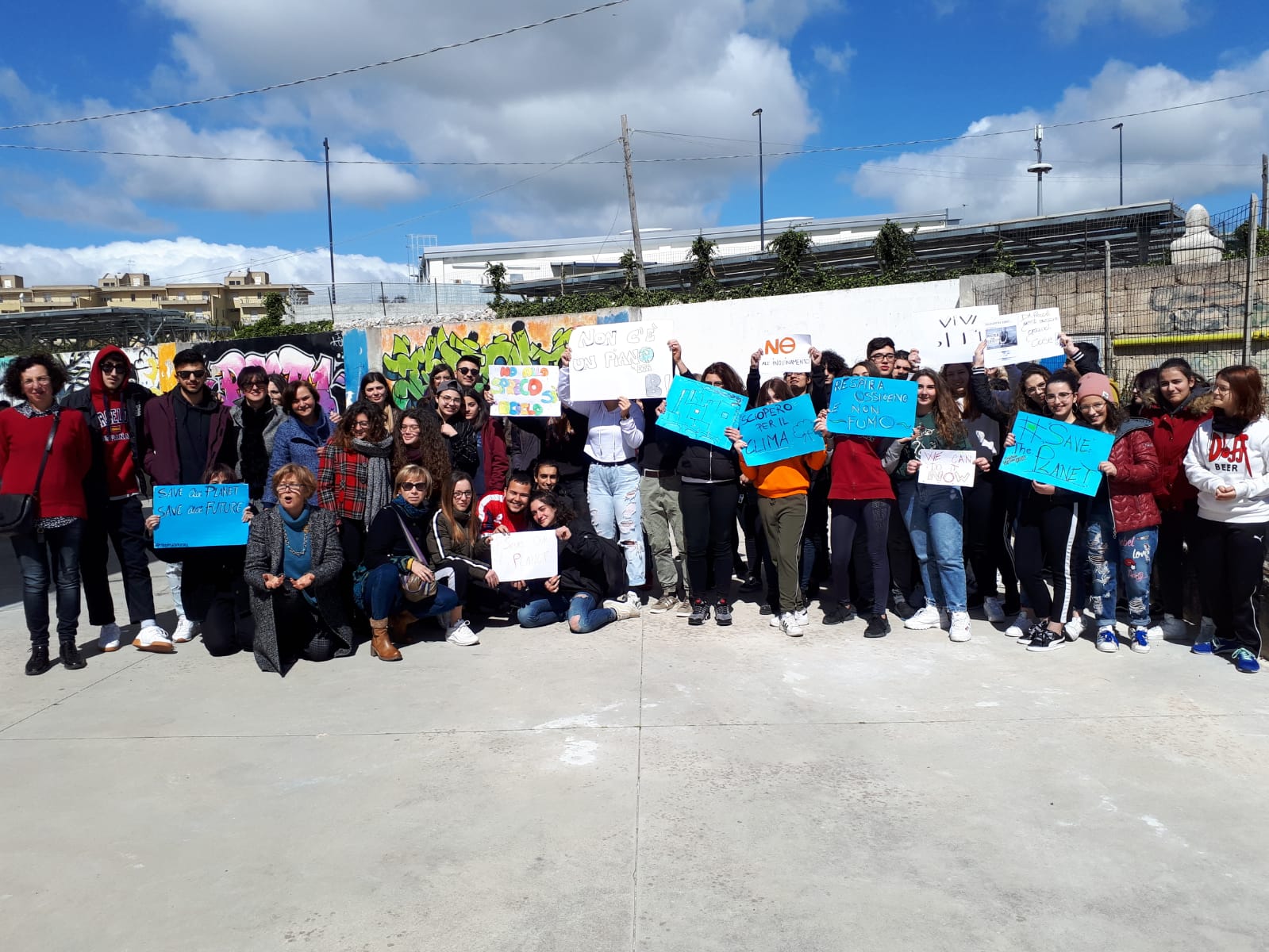 Anche a Modica gli studenti hanno manifestato per il clima e l’ambiente