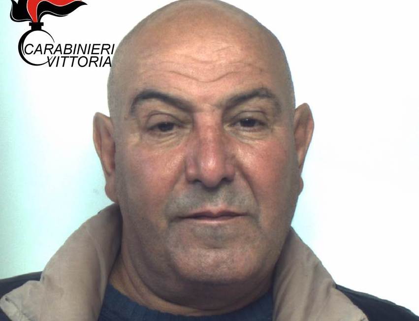 Cede una dose di hashish in piazza Manin: arrestato algerino dai Carabinieri.