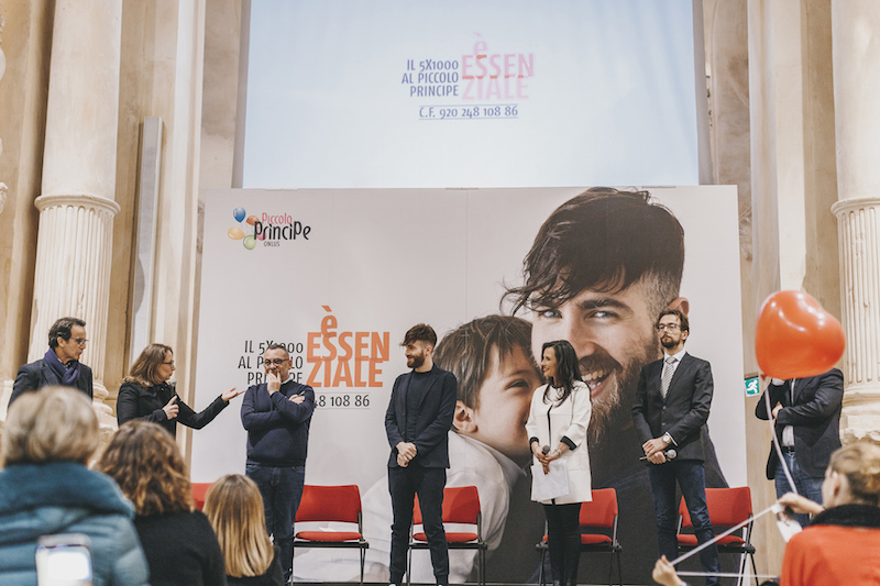 L’Essenziale: Lorenzo Licitra testimonial per il Piccolo Principe Onlus. FOTO E VIDEO