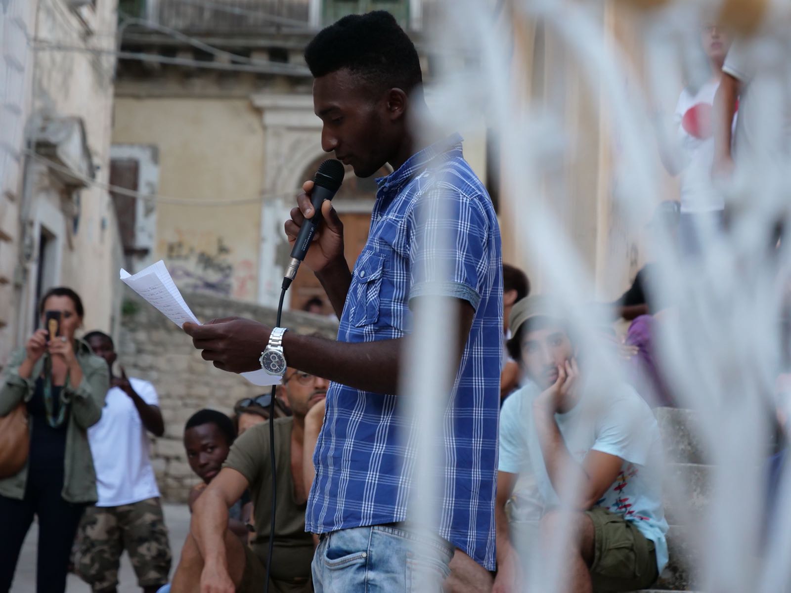 Migranti: senza stipendio operatori Cas ragusani, sciopero lunedi’