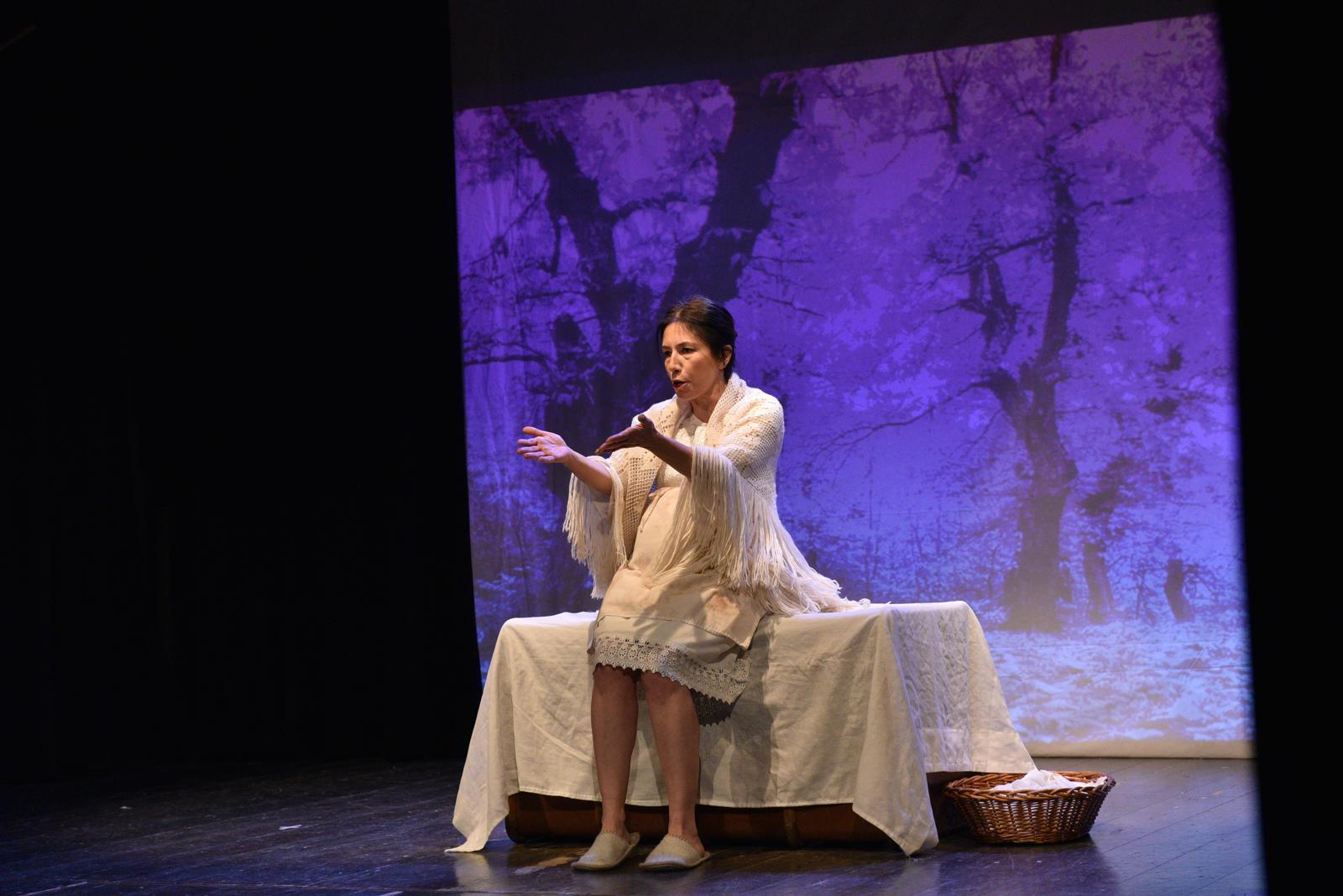 Beatrice Fazi ha chiuso la stagione teatrale del Donnafugata di Ibla