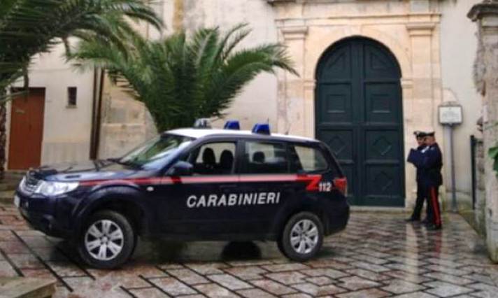 Picchia la convivente: pregiudicato romeno arrestato dai Carabinieri di Chiaramonte Gulfi