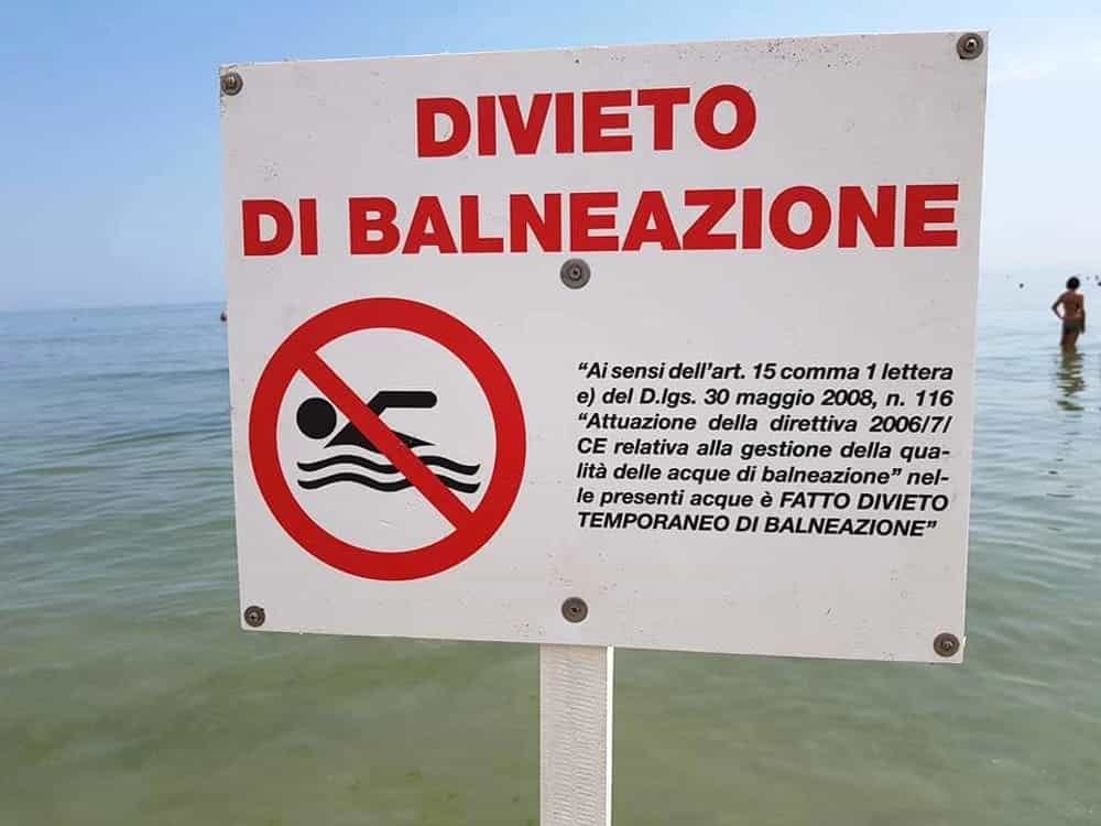 Arrivano i divieti di balneazione per Marina di Ragusa. Ecco perché e dove