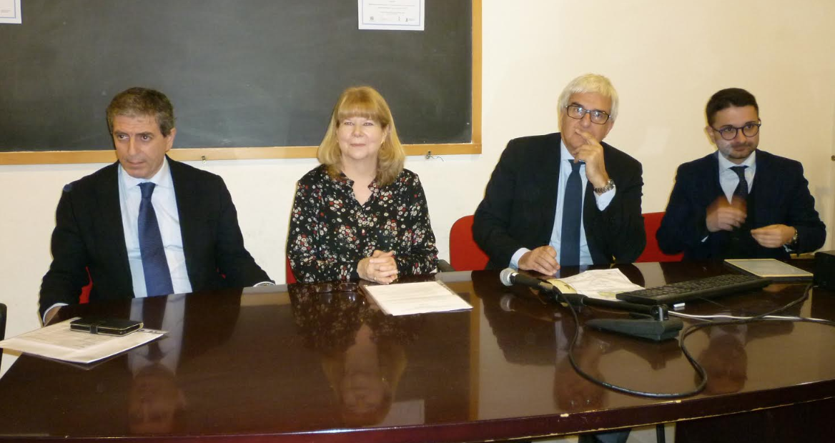 Convenzione tra il Centro Studi Americani di Roma e la Facoltà di Lingue di Ragusa