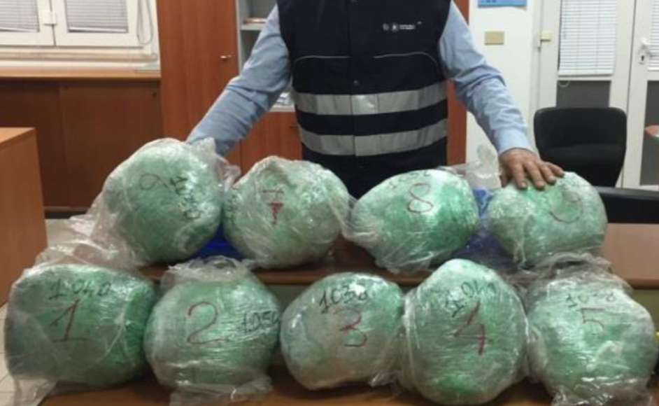 Sequestrati al porto di Pozzallo 10 kg di droga. Valeva circa 90.000
