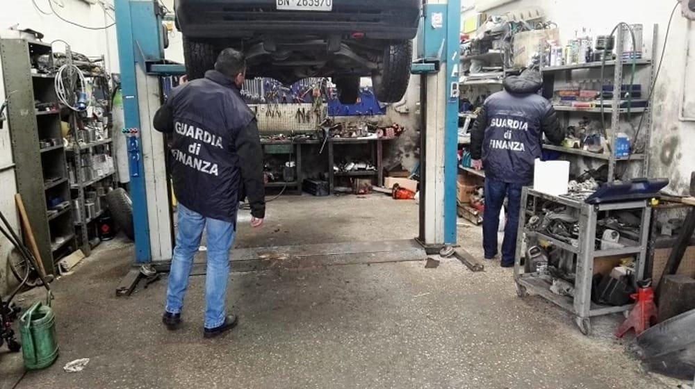 La guardia di finanza scova lavoratori “in nero” in alcune  aziende agricole ragusane