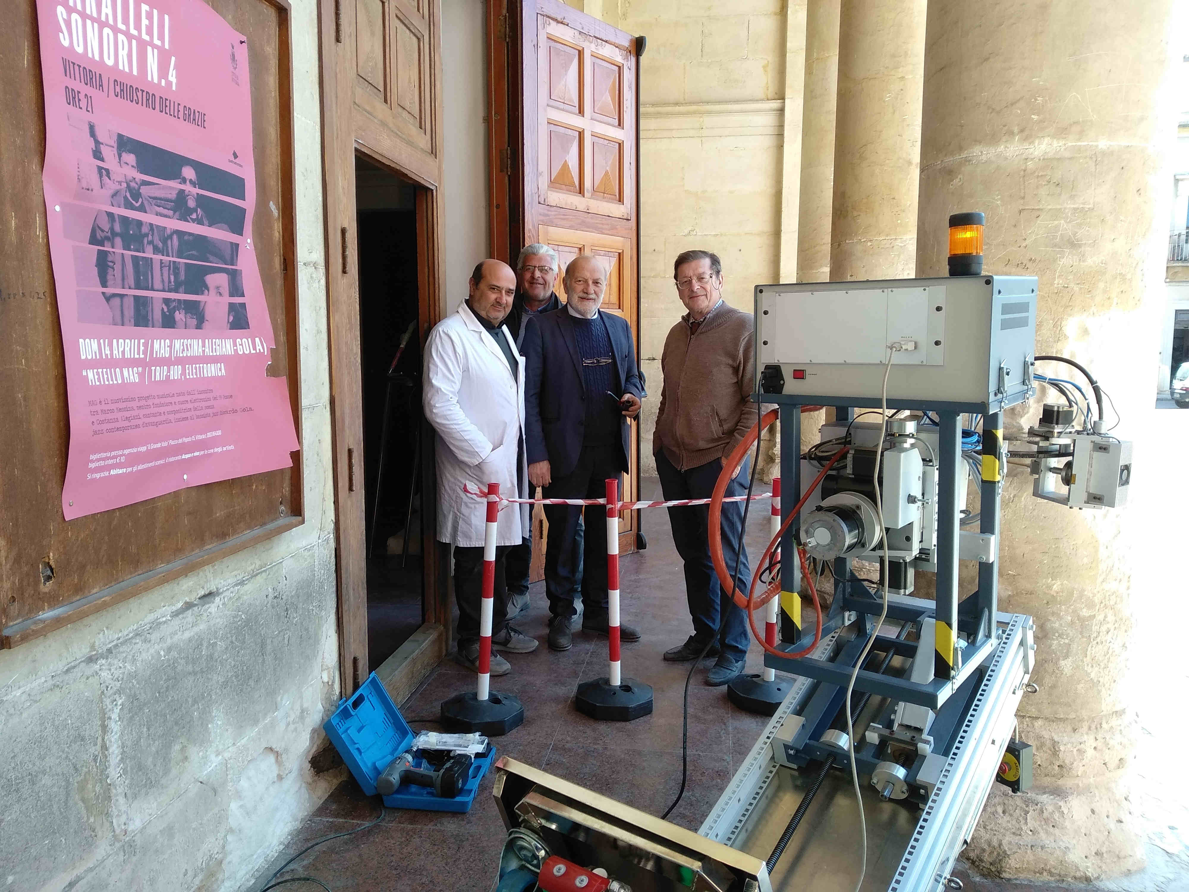 Sotto esame Viale del fante ed il Teatro di Vittoria. Si accerta la idoneità statica.