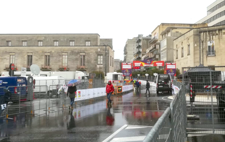 Giro di Sicilia: in bici verso Ragusa. Arrivo previsto per pomeriggio in piazza Libertà. DIRETTA SUI NOSTRI SOCIAL
