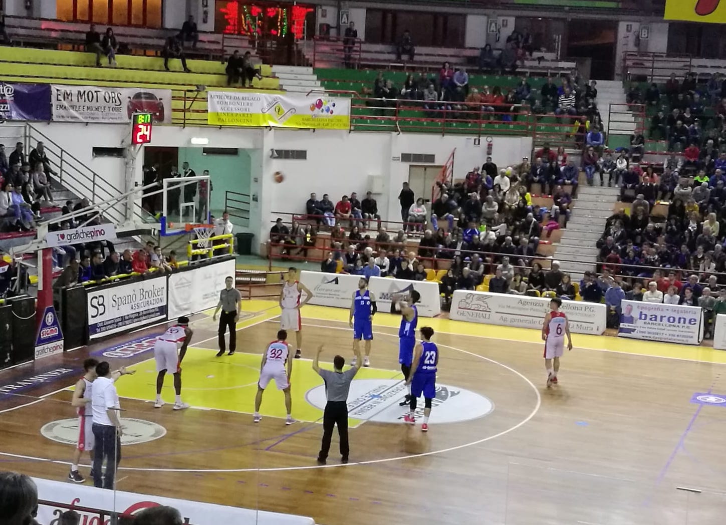 Sfuma il sogno promozione per la Virtus Ragusa, battuta dal Barcellona in gara 2.