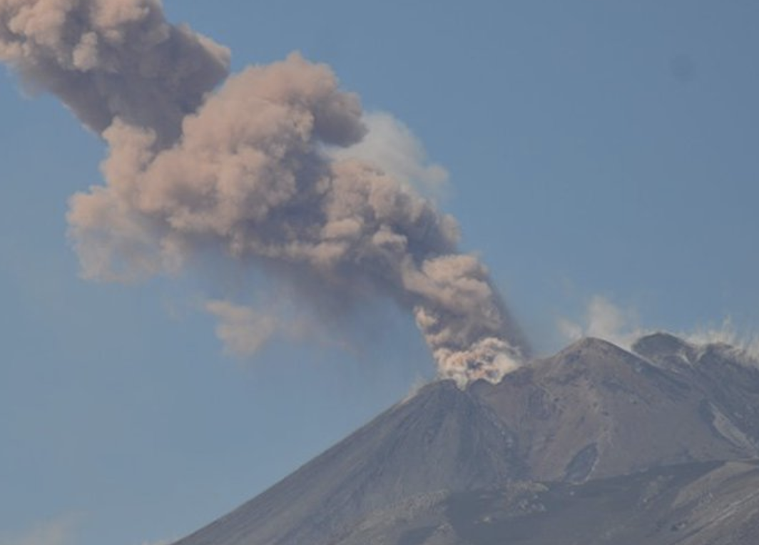 L’Etna in eruzione. Torna ad eruttare uno dei vulcani più attivi del mondo