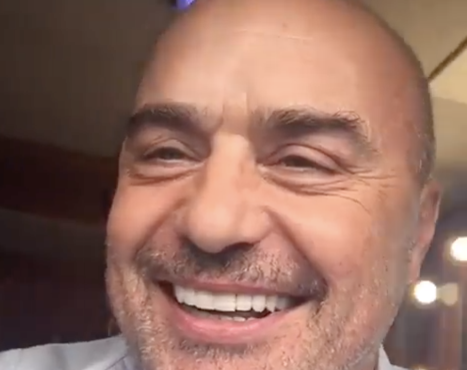 Il commissario Montalbano è “braccato” ma lui se la ride contento (Video)
