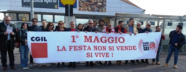Primo Maggio: la Cgil ha festeggiato a Santa Croce. Volantinaggio nei centri commerciali