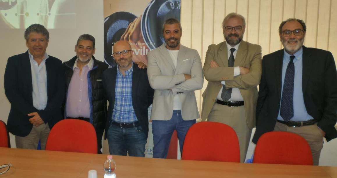 Siglata convenzione tra Confcommercio ed ECampus