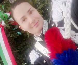 Lascia i carabinieri e diventa suora. La decisione di una giovane donna siciliana