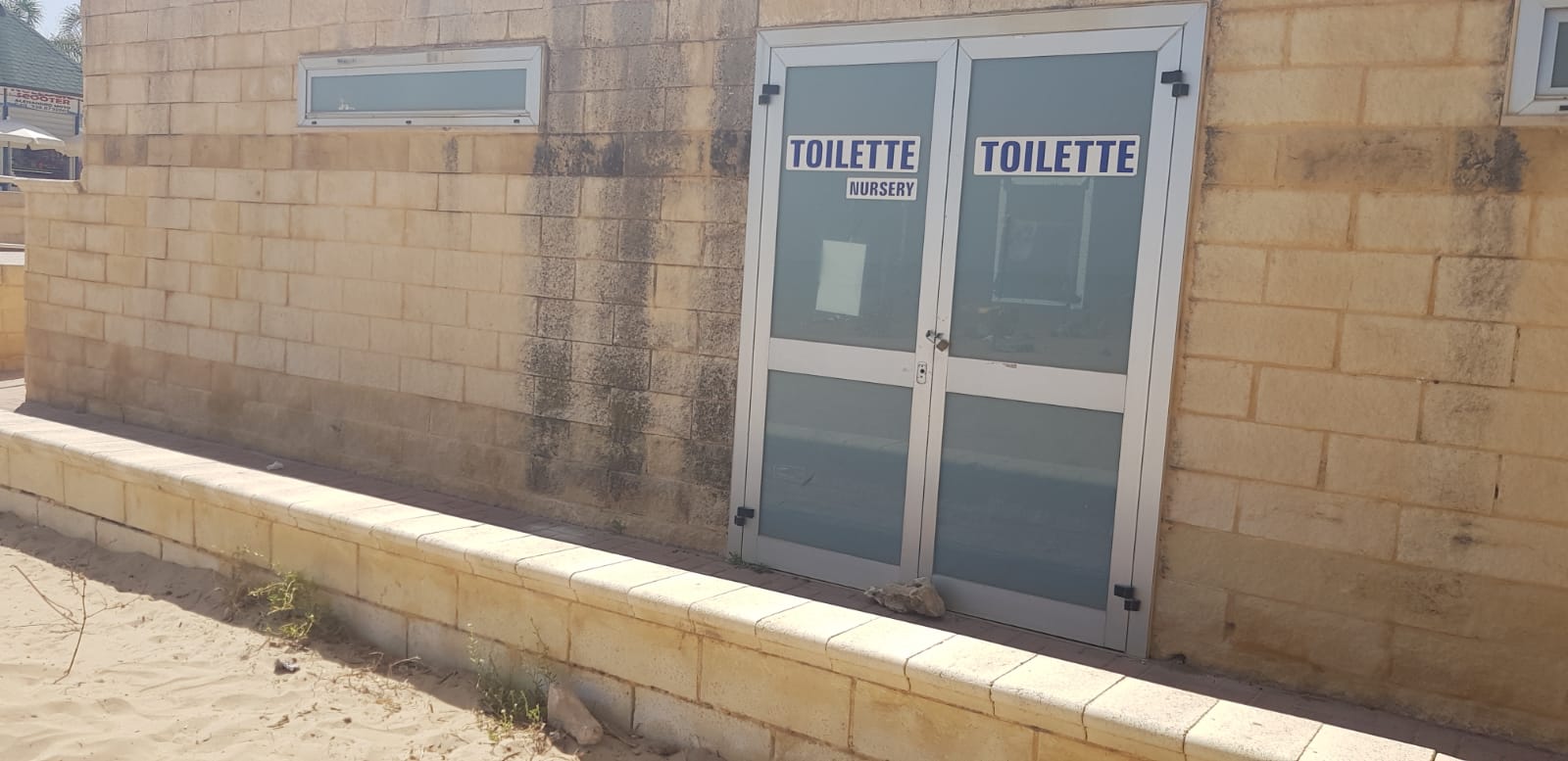 Al via manutenzione toilette autopulenti a Marina e Donnafugata