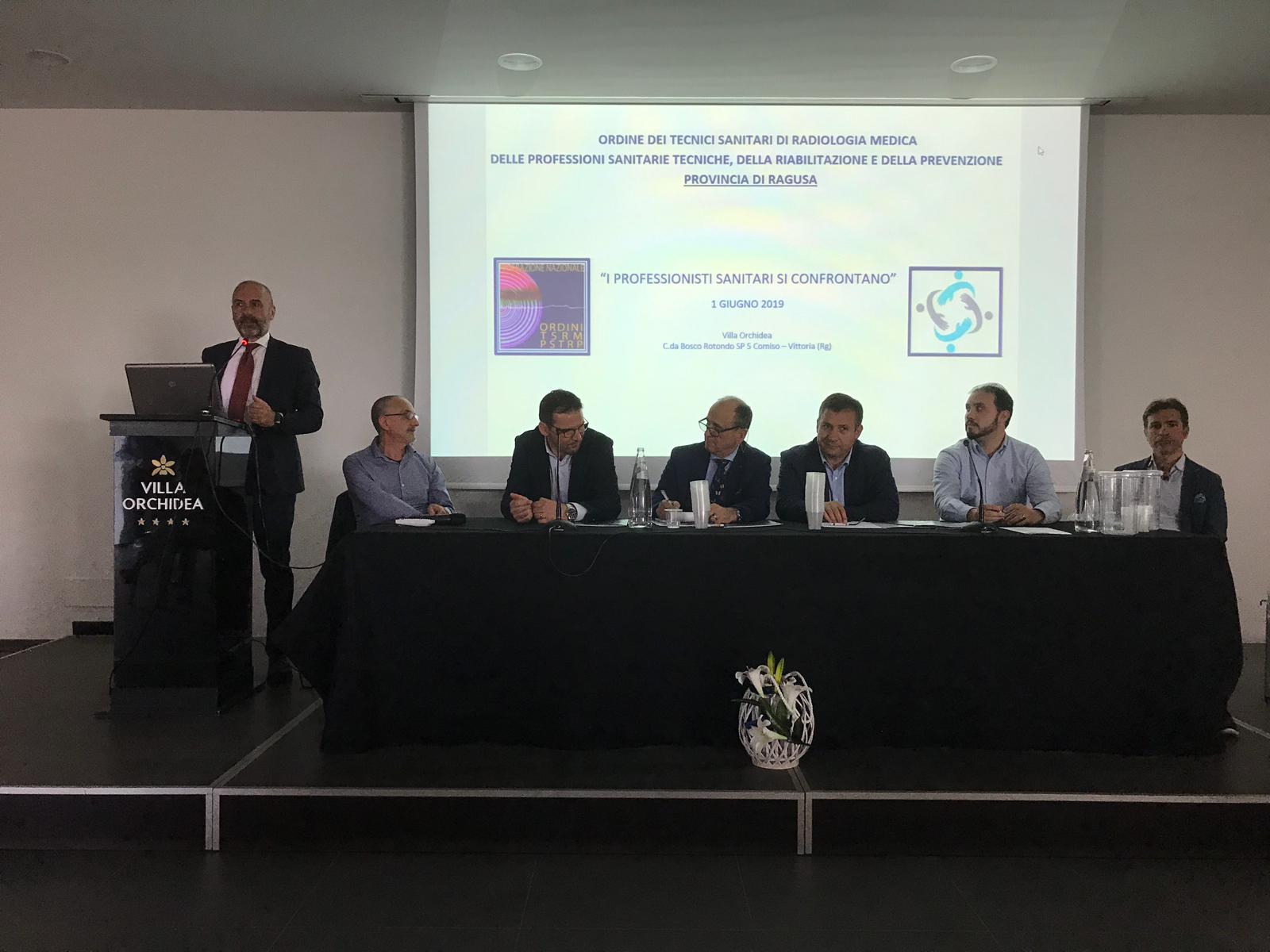 Confronto a Comiso dei tecnici sanitari di radiologia medica