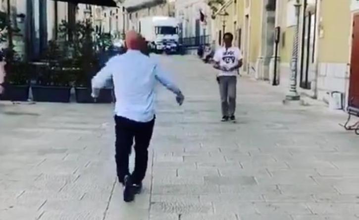 La Palomar rinvia le riprese in piazza Duomo a Ragusa Ibla previste per domani