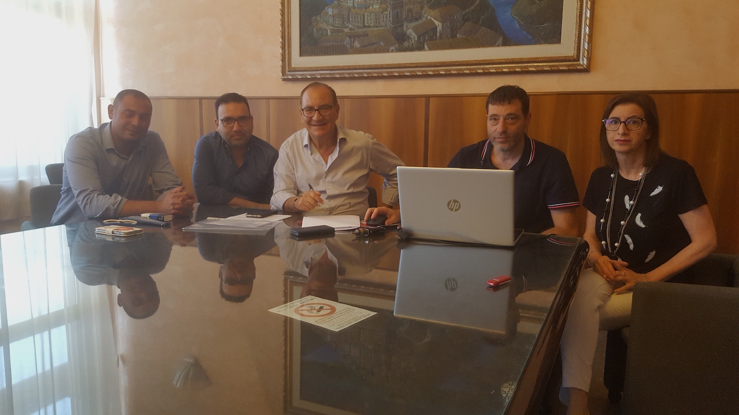 Firmato il contratto d’appalto per la realizzazione dei lotti 3 e 6 dei collegamenti per l’aeroporto di Comiso