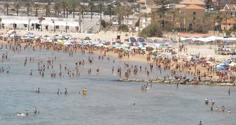 Momenti di panico a Marina di Ragusa, bambino si perde in spiaggia. Ritrovato