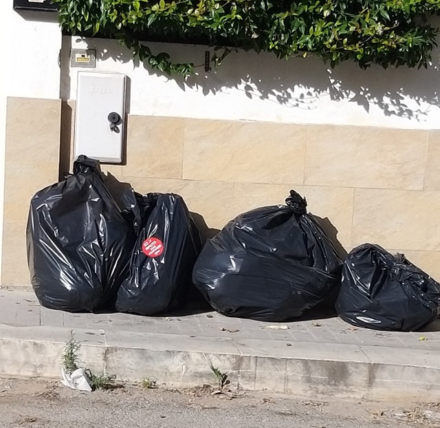 Vittoria si è svegliata “non conforme”, scattata la tolleranza zero sulla differenziata