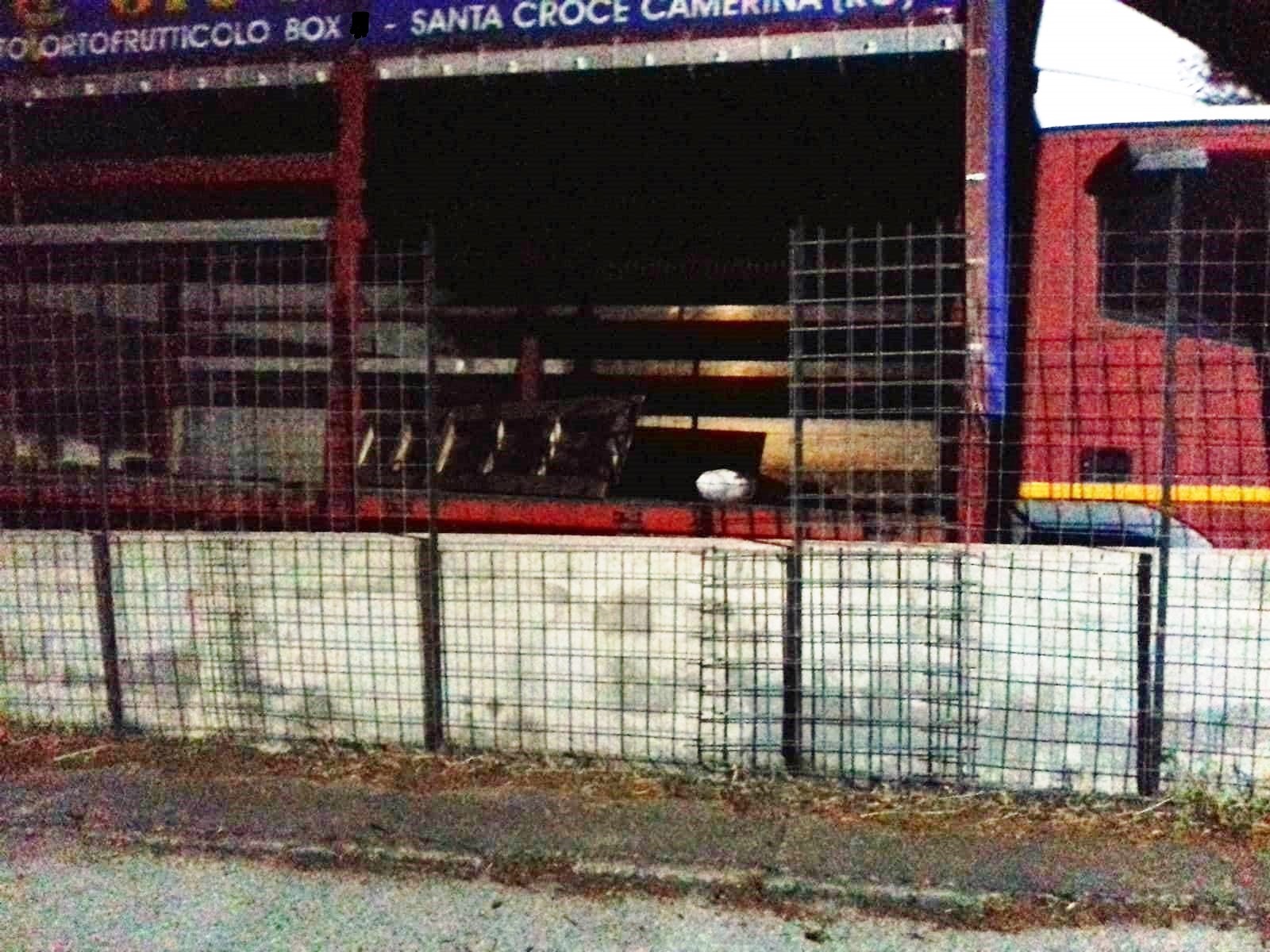 Santa Croce: tentato furto di camion e fertilizzanti