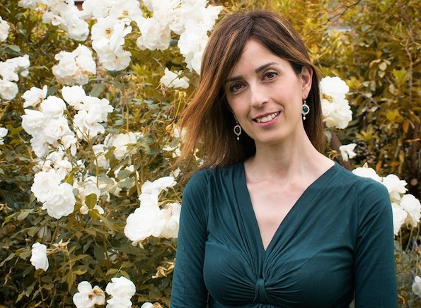 La poetessa Elisa Cappello al Porto Turistico Marina di Ragusa