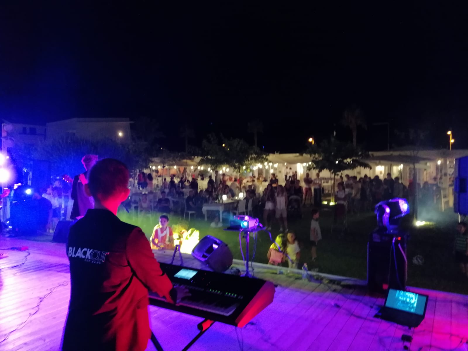 La Blackout Pop Band  vola in Veneto, al Festival Show di Bibione