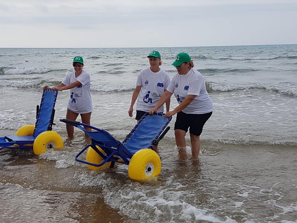 E’ iniziato oggi il progetto Mare senza frontiere. Anche se con poco sole!