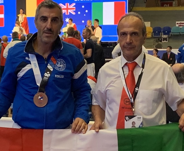 Paolo Ferlisi terzo ai campionati mondiali di Karate in Repubblica Ceca.