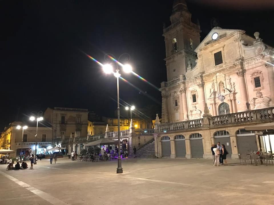 Notte dei Musei Ragusa: il centro storico si accende venerdì 22 agosto 2025