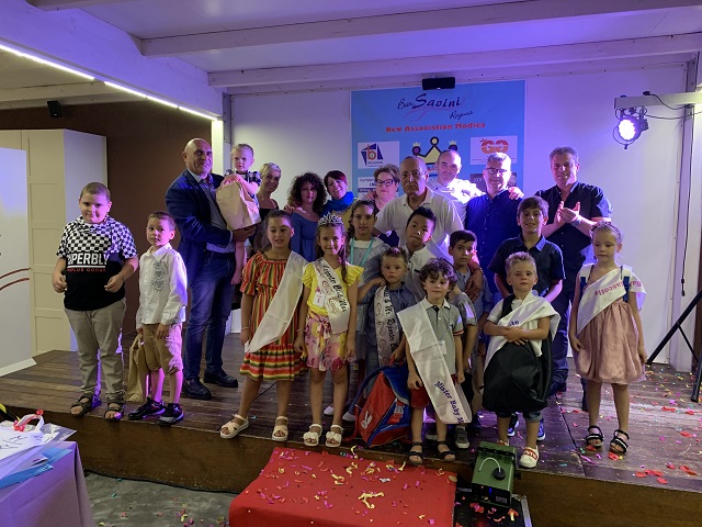 I piccoli Miriam Biscali ed Emanuele Lutri vincono la fascia di Miss e Mister Baby Mascotte