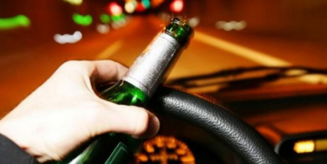 Comiso: ubriaco alla guida non si ferma all’Alt della polizia. Arrestato