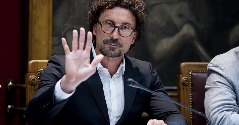 Raddoppio Ragusa Catania e la “pazza idea” di Toninelli: “Bocciare il progetto di finanza se non c’è accordo”