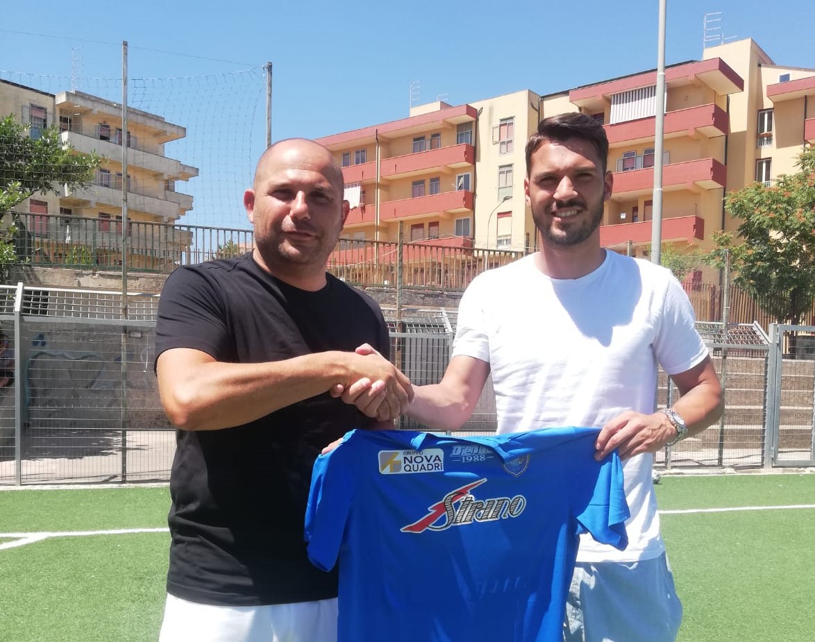 Arriva il bomber all’Asd Ragusa Calcio 1949, Luca Savasta vestirà la maglia azzurra