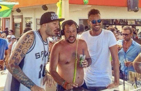 Il “beach tour” di Salvini. Tappa a Siracusa e poi a Taormina