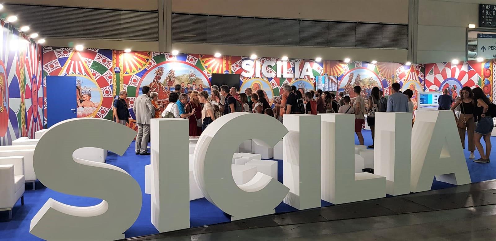 Meeting per l’amicizia tra i popoli a Rimini: la Sicilia c’è