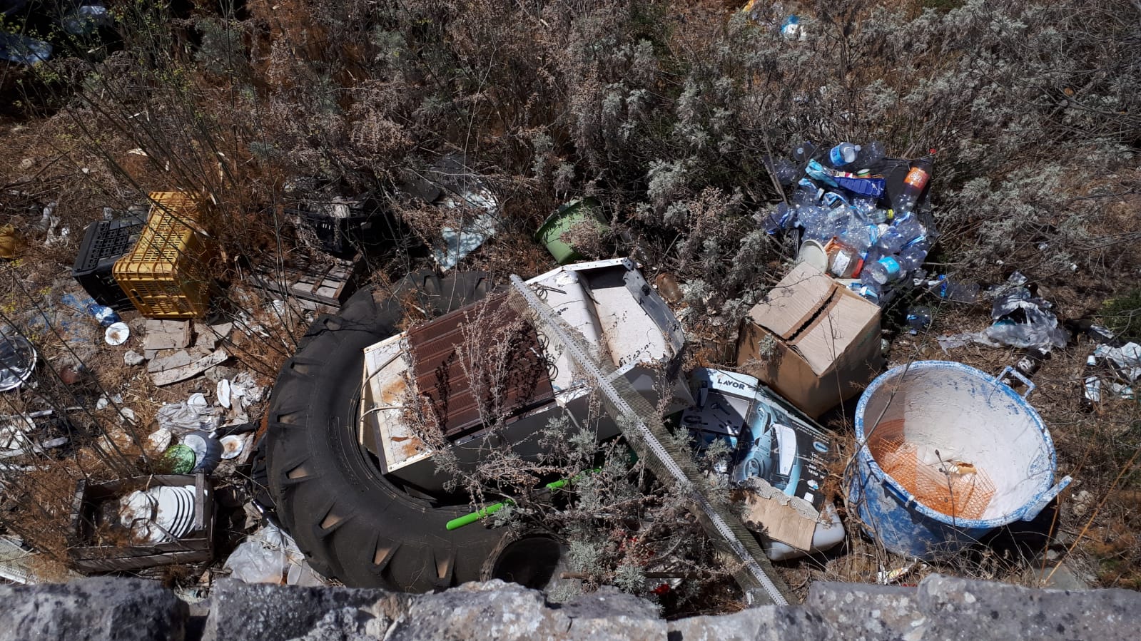 Discarica abusiva, quanto mi costi? Iurato: “Stiamo sprecando tantissime risorse per la bonifica”