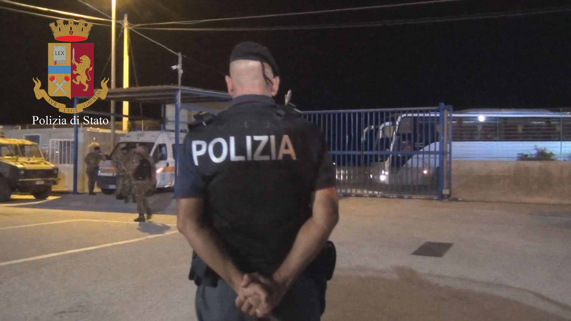 Pozzallo: migranti della Open Arms, individuati due scafisti siriani