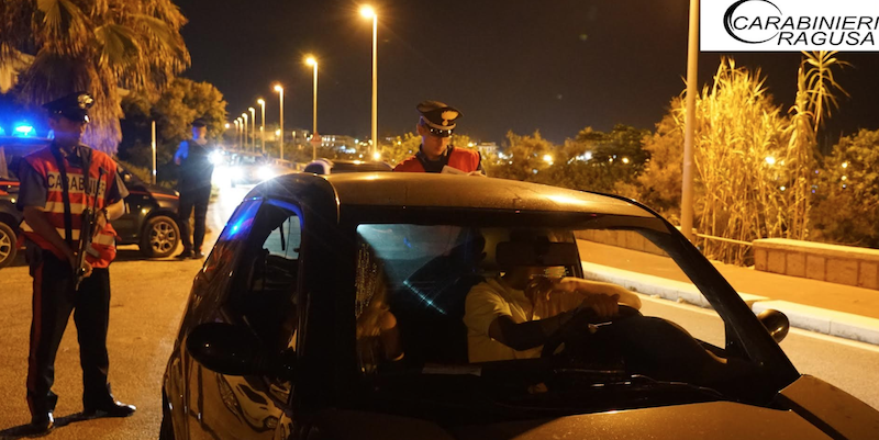 Ragusa: arrestate 10 persone per spaccio e furti in aziende. Sequestrata una villa