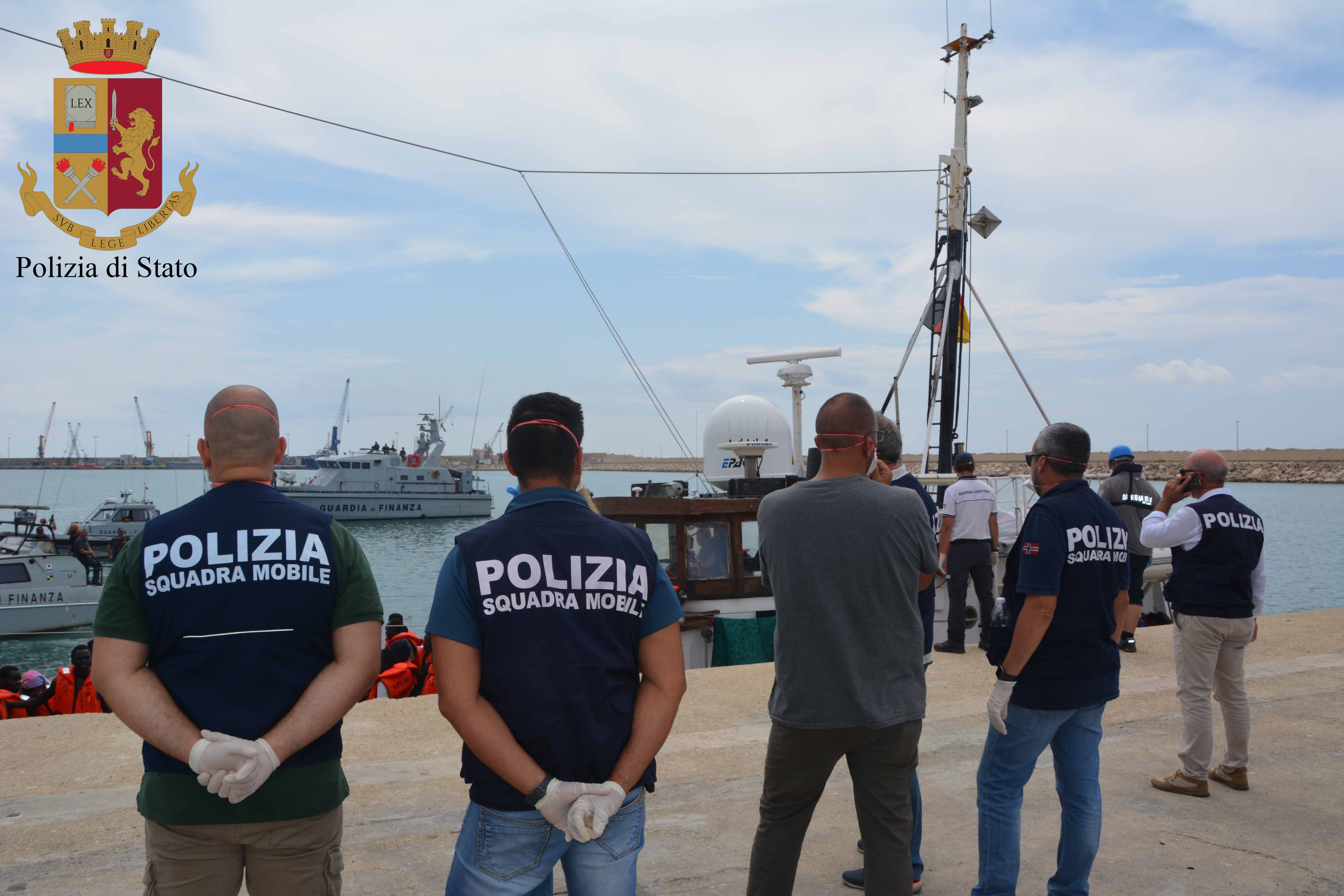 Nave Eleonore, fermato scafista sudanese di 18 anni