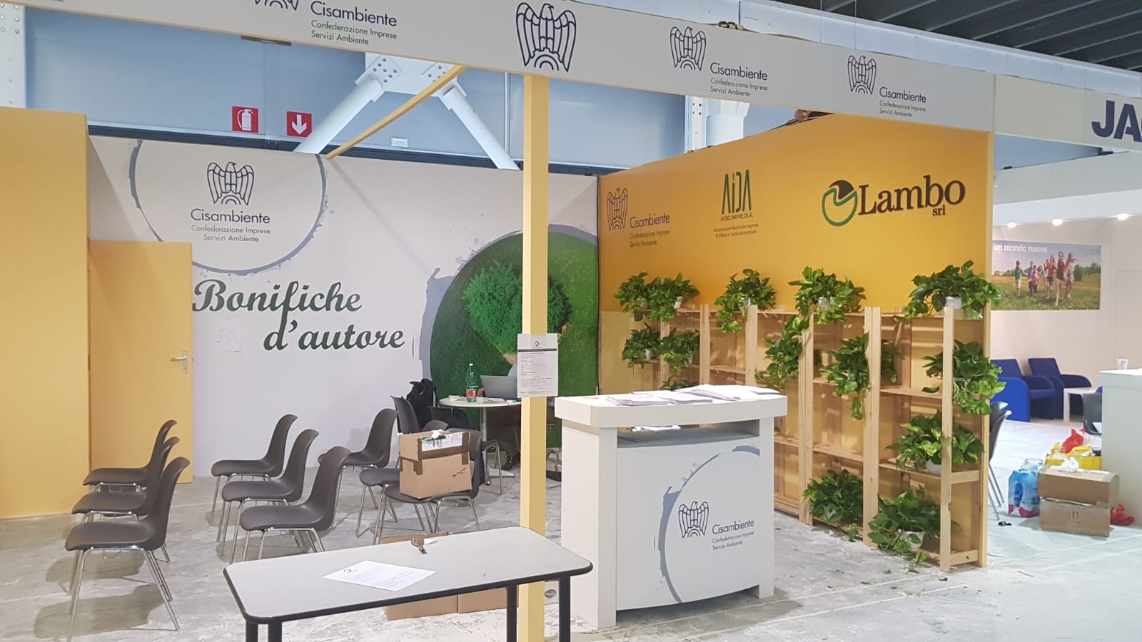 Curare la terra con piante, funghi e batteri: le proposte di Assoimpredia e Cisambiente
