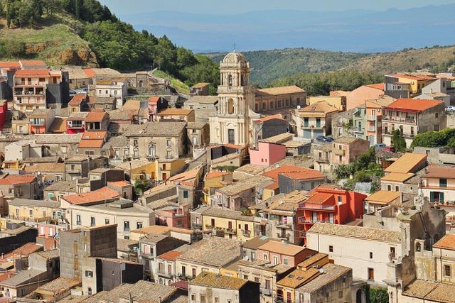 Ferla e Buccheri: due nuove zone rosse in Sicilia